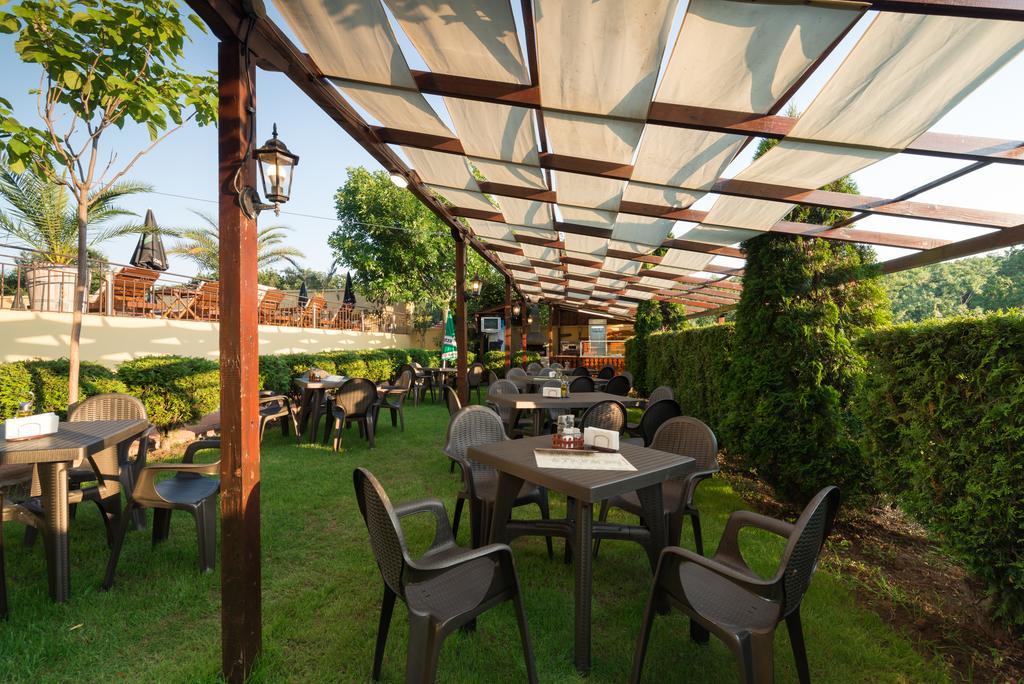Family Hotel Dayana Beach Синеморець Екстер'єр фото