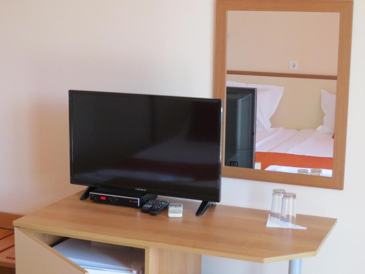 Family Hotel Dayana Beach Синеморець Екстер'єр фото