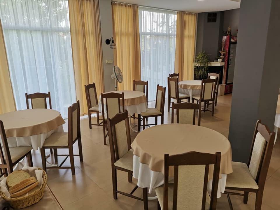 Family Hotel Dayana Beach Синеморець Екстер'єр фото
